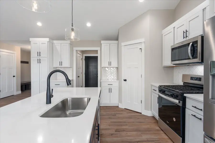 943 146th Avenue, New Richmond, WI 54017 - Image #2