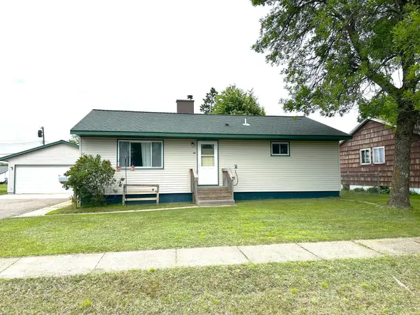 35 Dogwood Boulevard, Babbitt, MN 55706