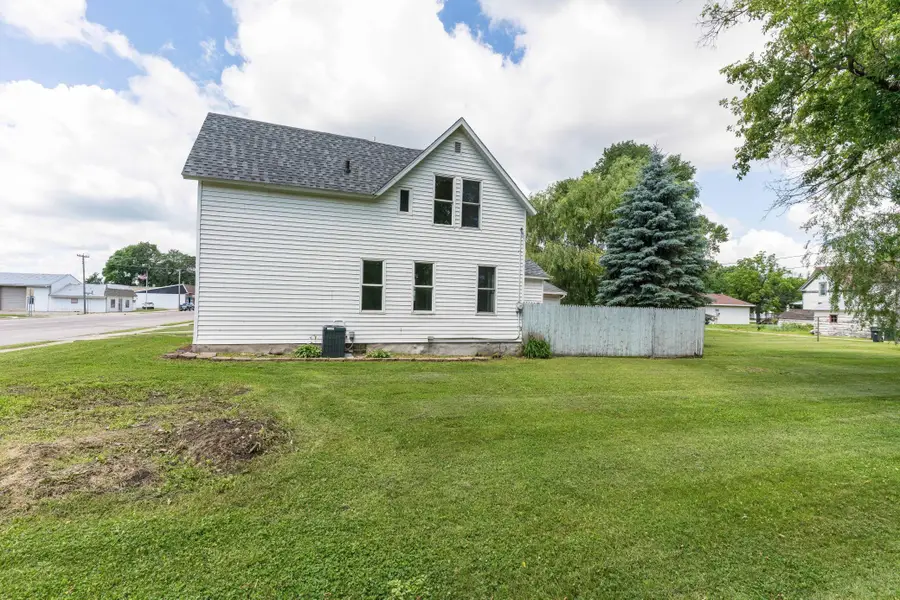 218 E Main Street, Cyrus, MN 56323 - Image #3