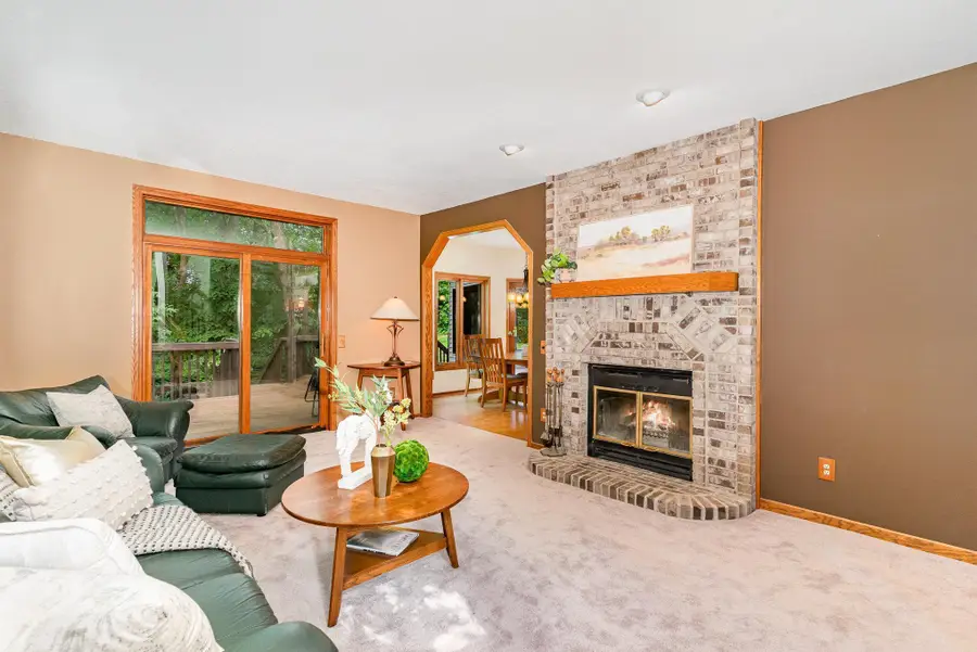 12865 Foliage Avenue, Apple Valley, MN 55124 - Image #3