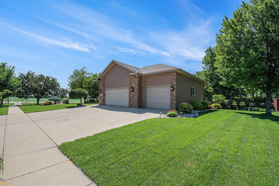 721 Britz Drive, Luverne, MN 56156 - Image #2