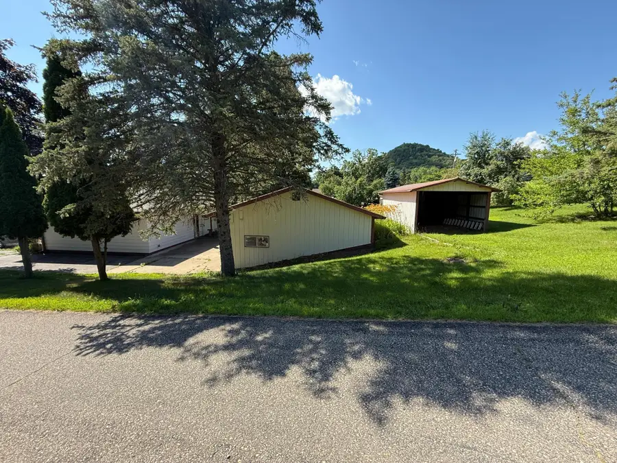 W12414 State Highway 35, Stockholm, WI 54769 - Image #3