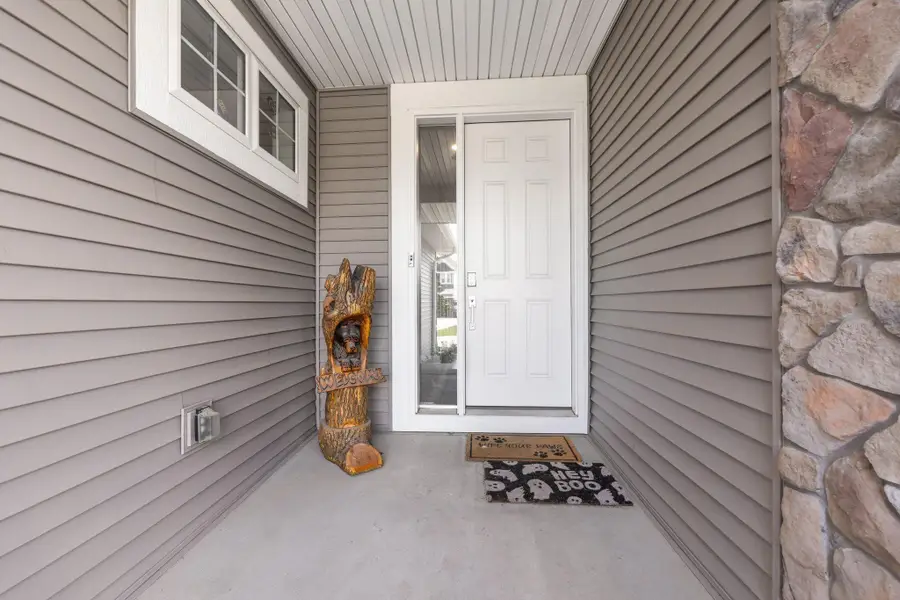 4617 Cobalt Lane, Woodbury, MN 55129 - Image #3