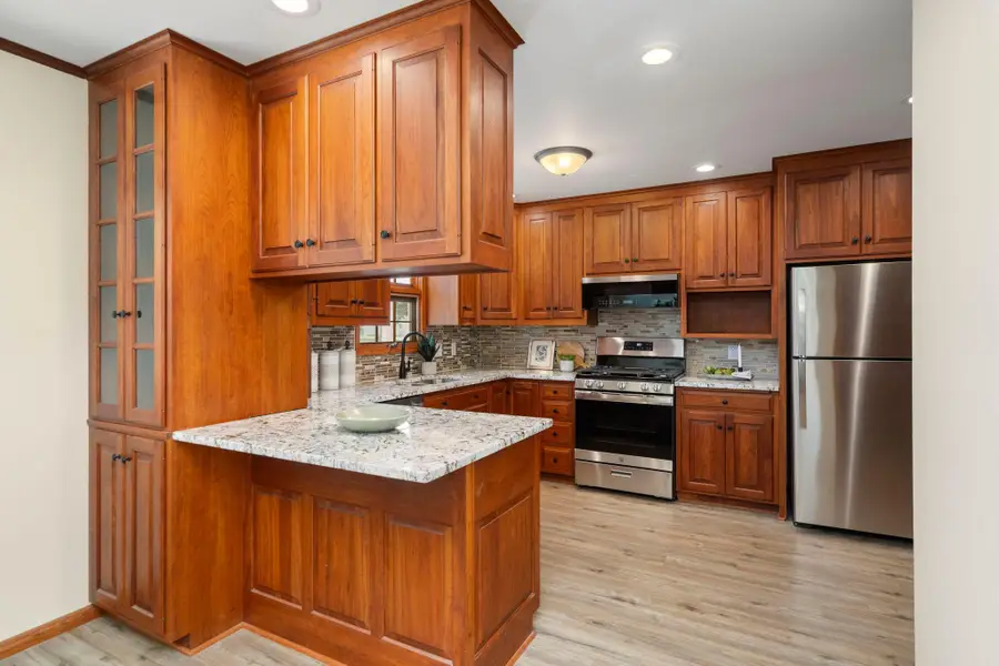 10212 Xerxes Avenue S, Bloomington, MN 55431 - Image #3