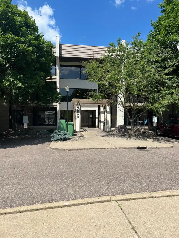 4680 Tower Street Se #216, Prior Lake, MN 55372
