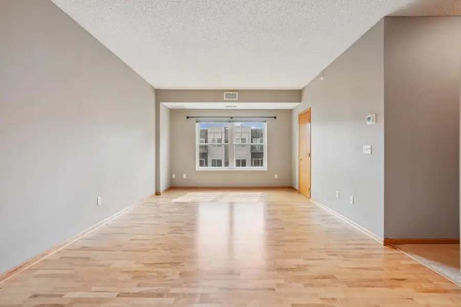 4824 E 53rd Street #422, Minneapolis, MN 55417 - Image #2