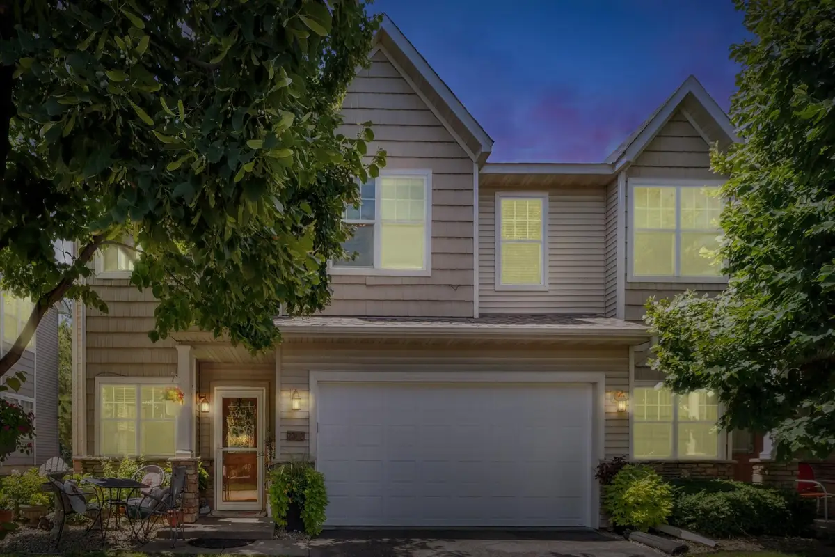 2312 Vierling Drive E, Shakopee, MN 55379 - Image #1