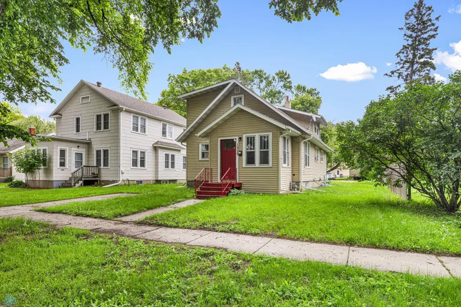 1329 12th Street N, Fargo, ND 58102 - Image #2
