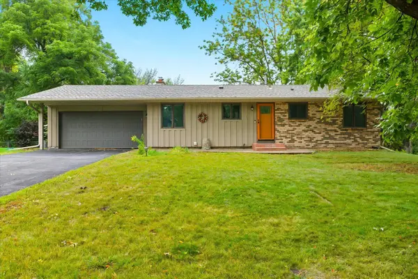 10781 Boundary Creek Terrace, Maple Grove, MN 55369