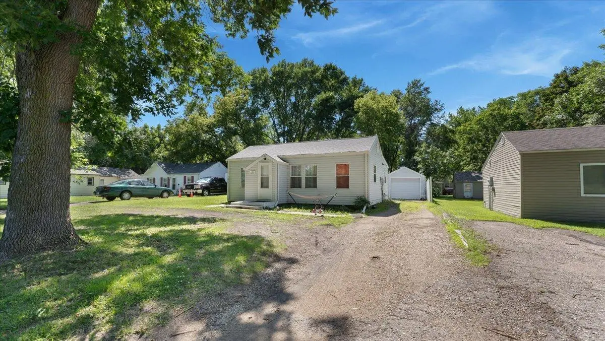 1313 Lakeland Drive Ne, Willmar, MN 56201 - Image #1