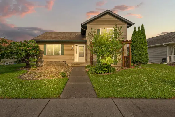 2112 York Street, Saint Peter, MN 56082