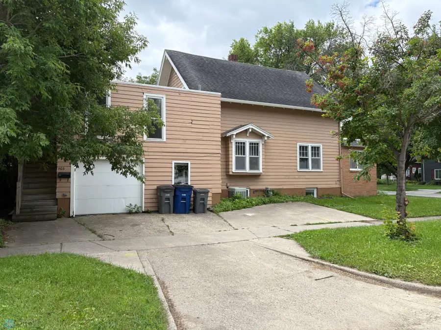 302 11th Street S, Moorhead, MN 56560 - Image #2