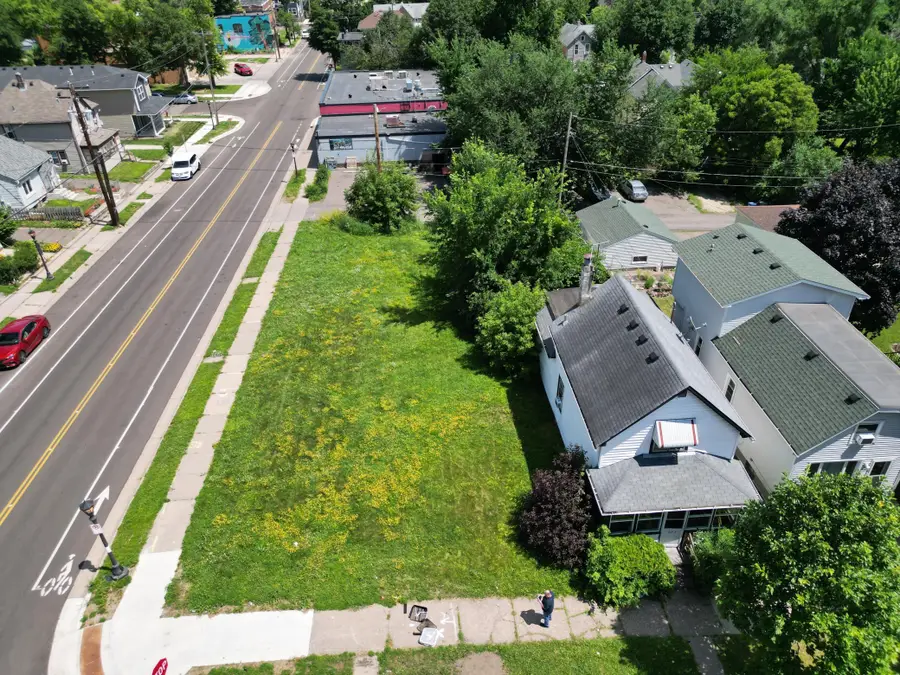 954 Galtier Street, Saint Paul, MN 55117 - Image #2