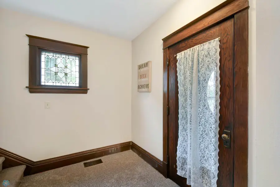 51 6th Avenue N, Fargo, ND 58102 - Image #3