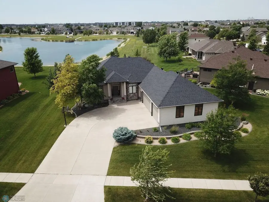 4703 Woodhaven Street S, Fargo, ND 58104 - Image #2