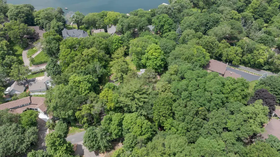 6620 X Horseshoe Curve, Chanhassen, MN 55317 - Image #3