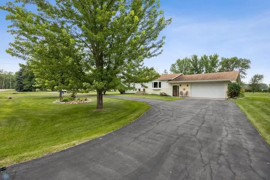 613 77th Avenue Nw, Moorhead, MN 56560 - Image #3