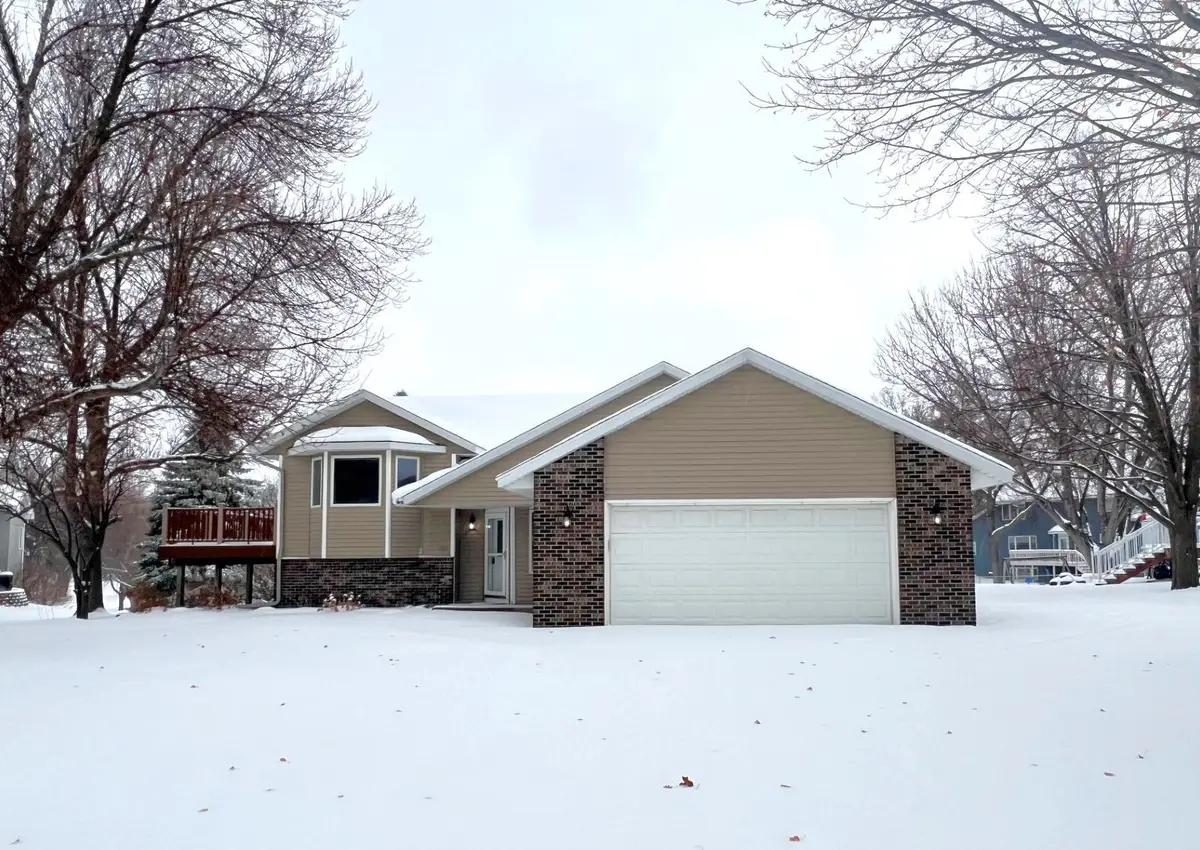 2210 9th Avenue Se, Willmar, MN 56201 - Image #1