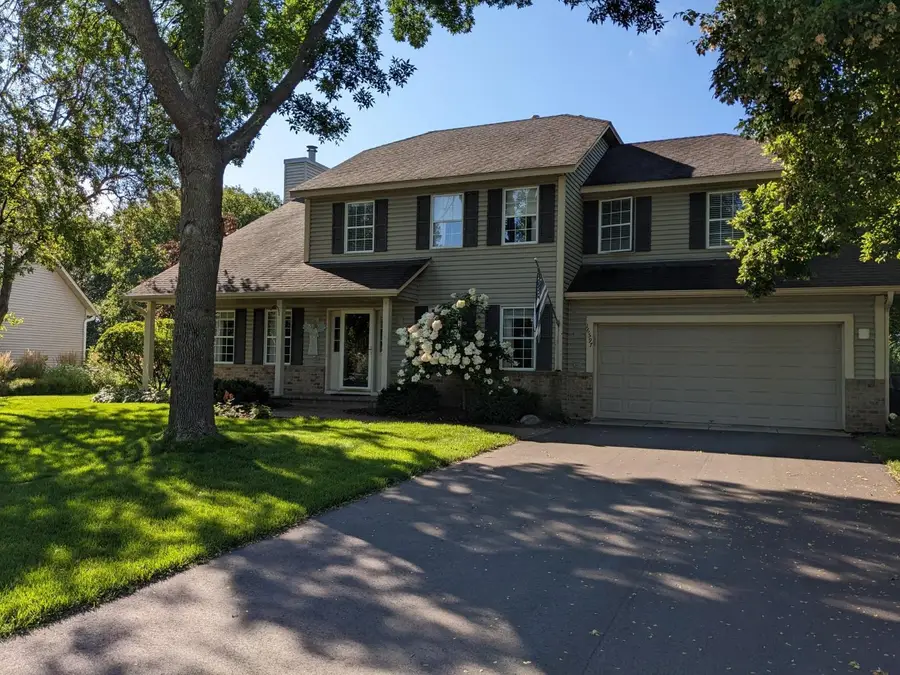16597 Kenning Road, Eden Prairie, MN 55347 - Image #2