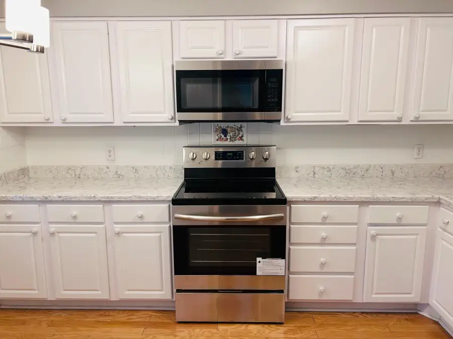 1860 Eagle Ridge Drive #W303, Mendota Heights, MN 55118 - Image #3