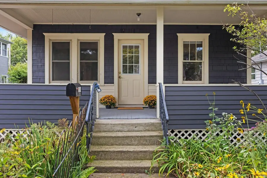 1294 Hubbard Avenue, Saint Paul, MN 55104 - Image #2