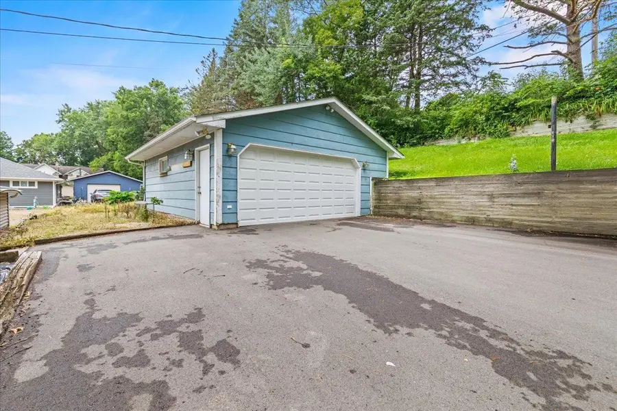 417 Lewis Avenue N, Watertown, MN 55388 - Image #2