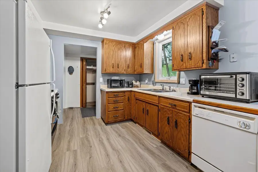 417 Lewis Avenue N, Watertown, MN 55388 - Image #3