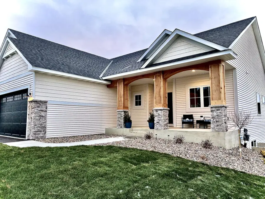 19803 Henning Avenue, Lakeville, MN 55044 - Image #3