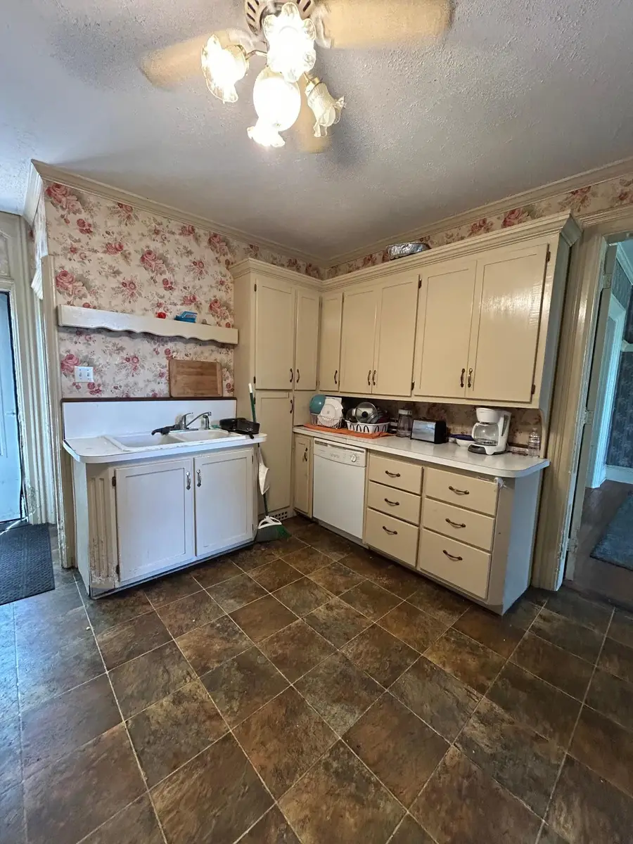 415 7th Avenue E, Alexandria, MN 56308 - Image #3