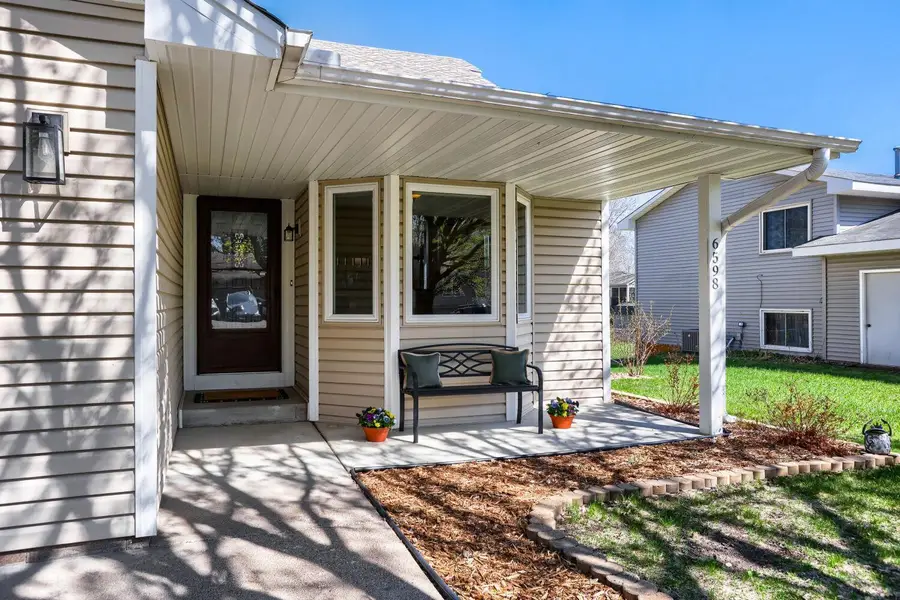 6598 Black Duck Drive S, Circle Pines, MN 55014 - #2