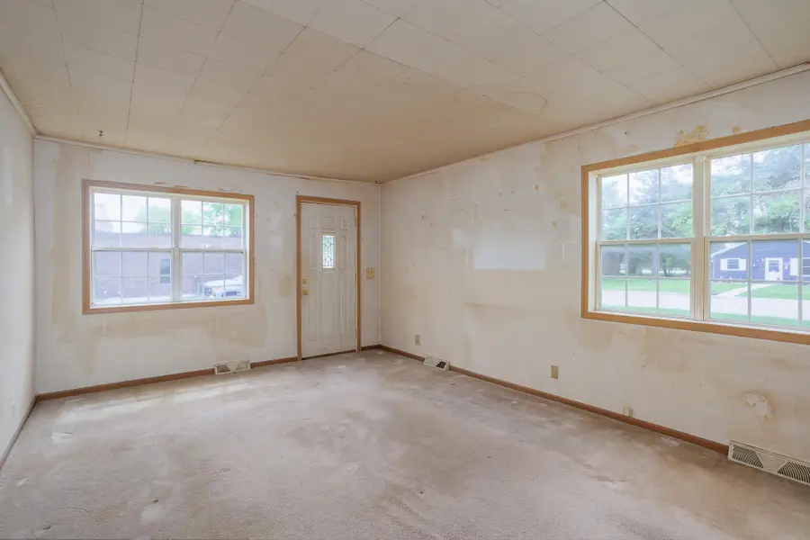 607 Saint Johns Avenue, Red Lake Falls, MN 56750 - Image #3