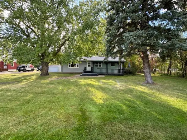 328 S 3rd Avenue, Lake Bronson, MN 56734