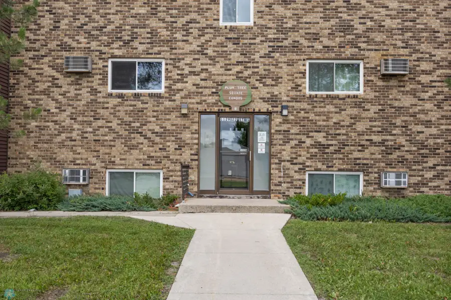 1129 22nd Street S #B09, Fargo, ND 58103 - Image #3