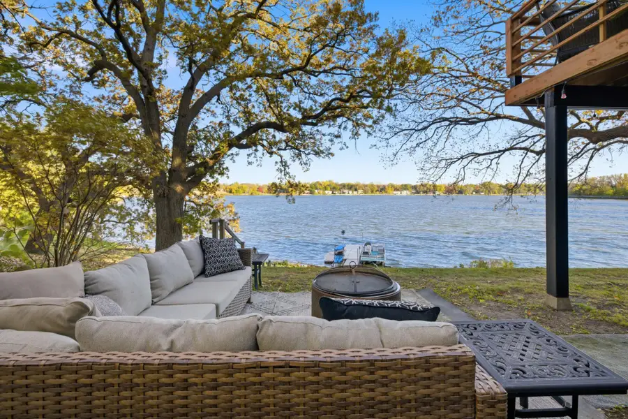 3988 Lake Curve Avenue N, Robbinsdale, MN 55422 - Image #2