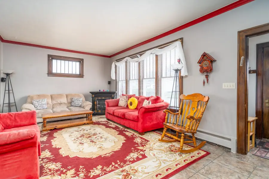 615 Holly Avenue, Crookston, MN 56716 - Image #3