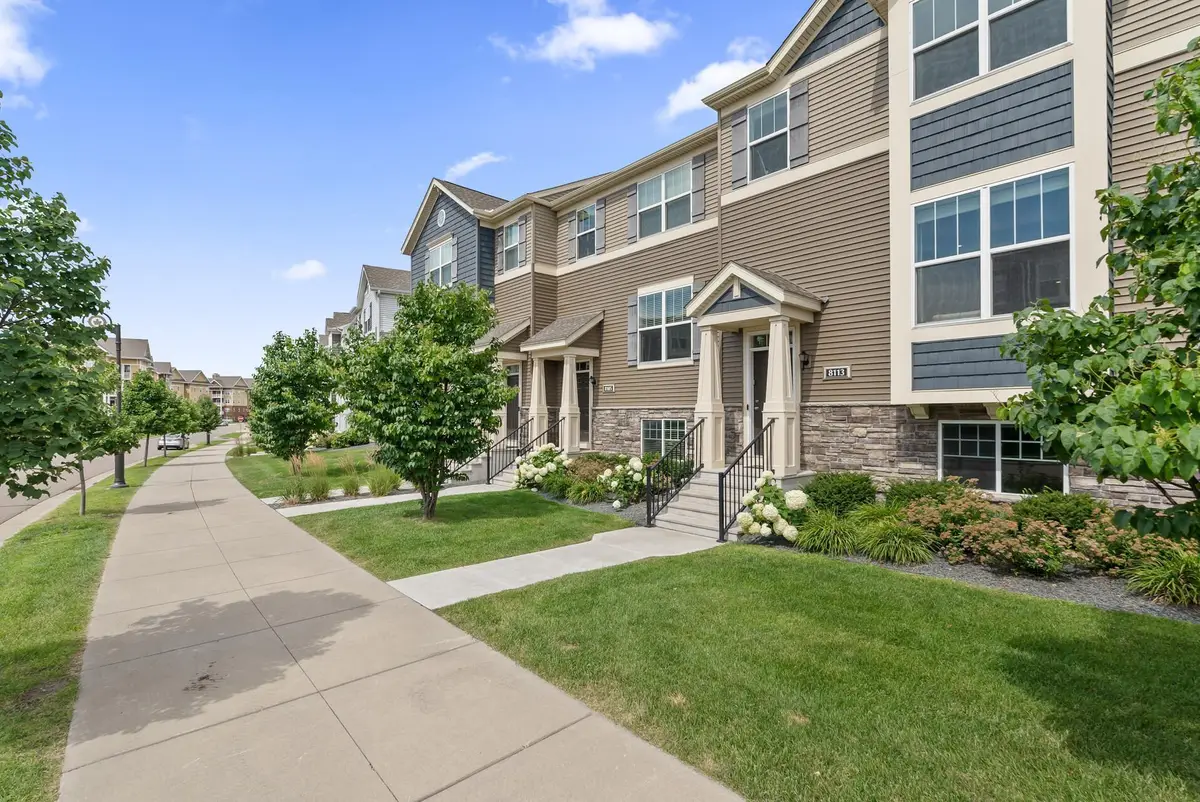 8113 Central Park Way N, Maple Grove, MN 55369 - Image #1