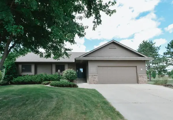 115 Sugarloaf Lane, Zumbrota, MN 55992