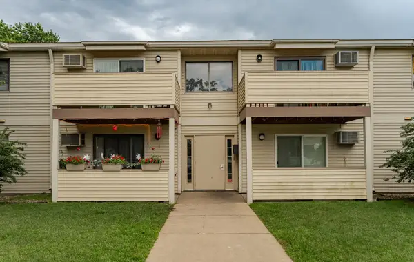 2106 Valleyhigh Drive Nw #A202, Rochester, MN 55901