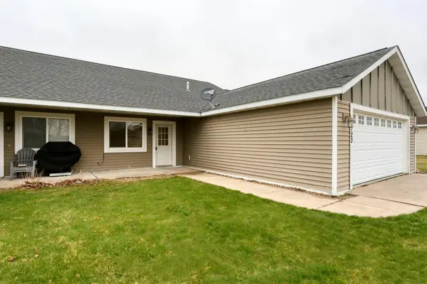 1023 & 1035 Sugar Pine Lane #1023 & 1035, New Richmond, WI 54017