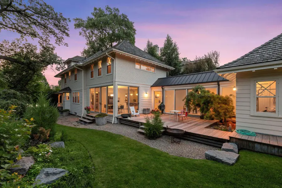 2225 E Lake Of The Isles Parkway, Minneapolis, MN 55405 - Image #3