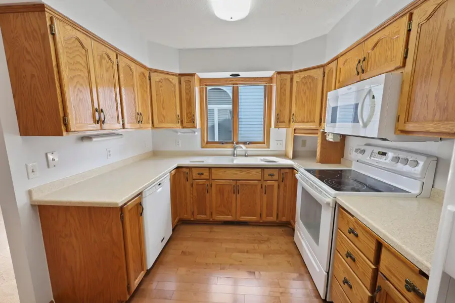 1403 33rd Avenue N #7, Saint Cloud, MN 56303 - #2