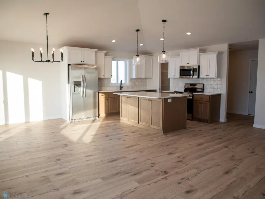 304 Neuman Boulevard, Colfax, ND 58018 - Image #2