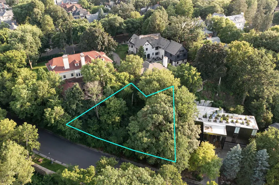 1527 Waverly Place, Minneapolis, MN 55403 - Image #2