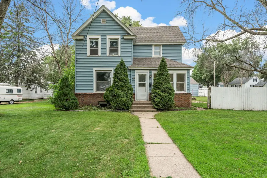 1302 8th Avenue Nw, Austin, MN 55912 - Image #2