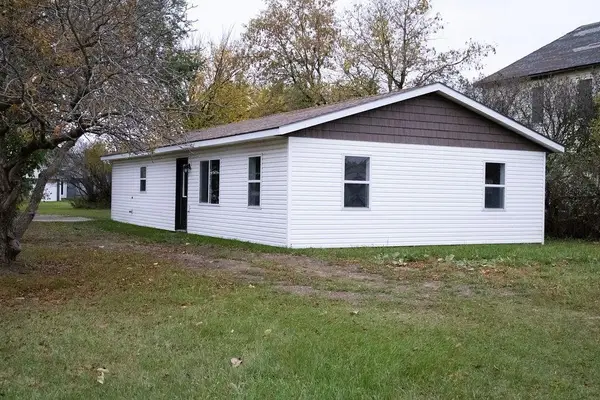 417 N Wisconsin Street, Hewitt, MN 56453