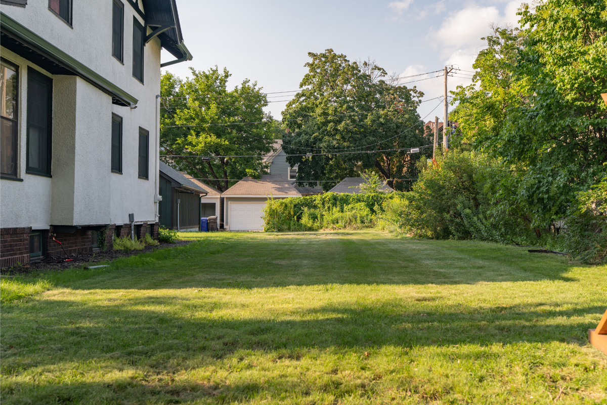 545 Holly Avenue, Saint Paul, MN 55102 - Image #1