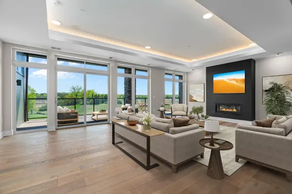 1 Hill Farm Road #200, North Oaks, MN 55127