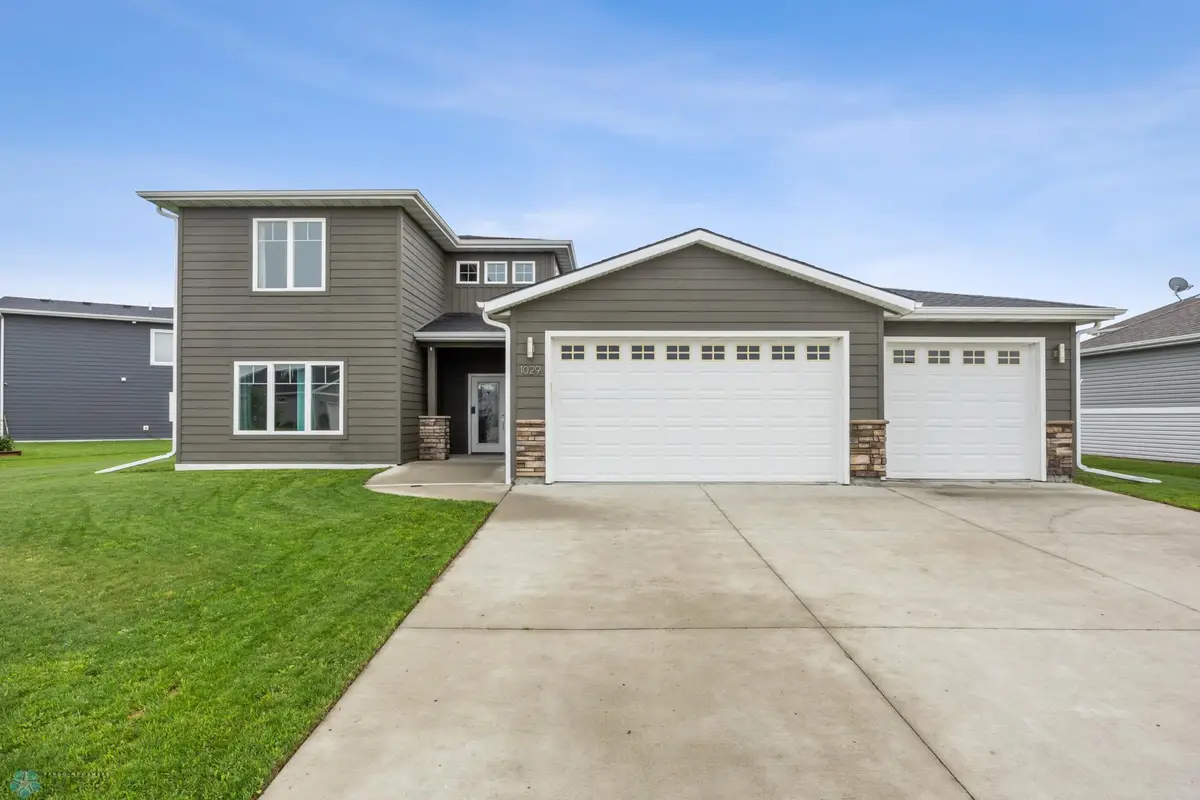 1029 44th Avenue S, Moorhead, MN 56560 - Image #1