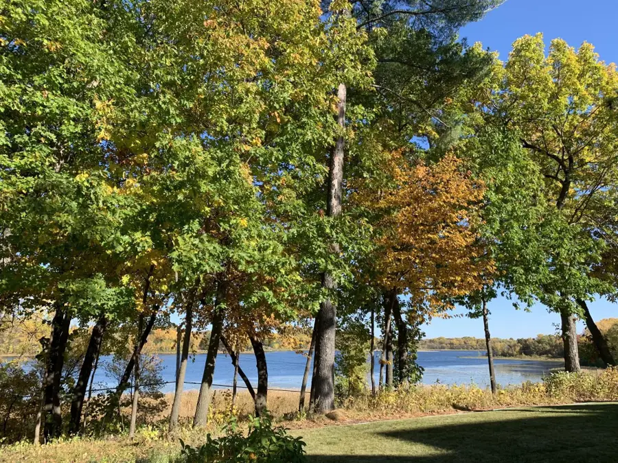 8967 Mariabo Circle, Bloomington, MN 55438 - Image #3