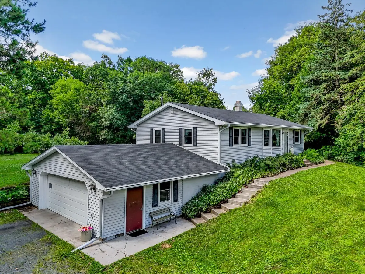 15385 310th Street, Center City, MN 55012 - Image #1